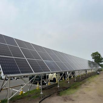 70,8 kW Schraubpfahlfundament Aluminium-Solar-Bodenmontagesystem